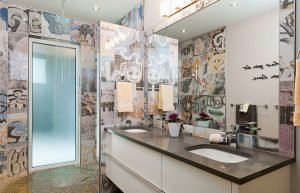Trendy And Classy Bohemian Bathroom Designs