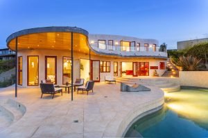 Outstanding Designs Of Modern Contemporary Homes