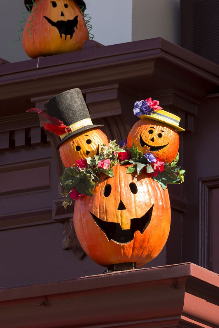 Transform Your Home with Disney Halloween Decorations