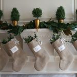 30 Christmas Ideas Of Decorating With Burlap