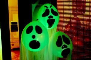 25 Latest DIY Halloween Decor Ideas