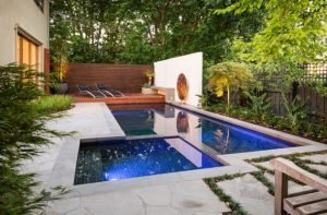 23 Amazing And Splendid Small Pool Ideas
