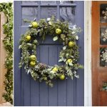 41 Cool And Classy Christmas Door Decoration Ideas